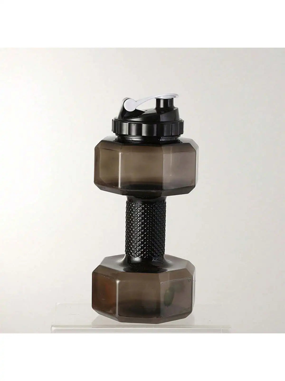 A 2.2L water filled dumbbell/large capacity fitness and yoga flushing dumbbell kettle, portable dumbbell outdoor sports and fitn